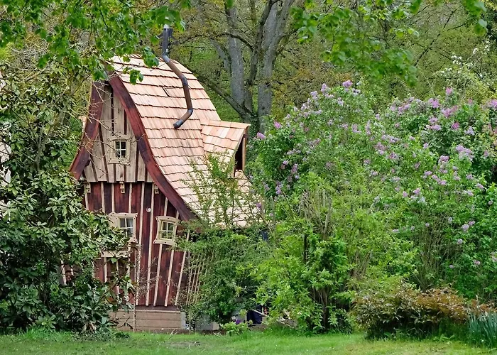 La Cabane De Merlin